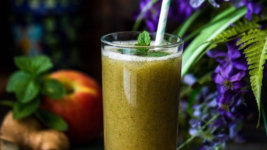 Mint-Ginger-Chia Detox Drink gh