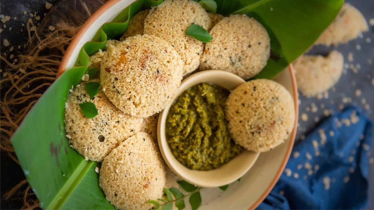 Oats Idli for breakfast :...