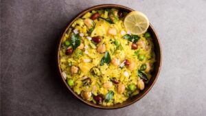 Steamed Poha Recipe: The Ultimate Oil-Free Breakfast for Weight Loss