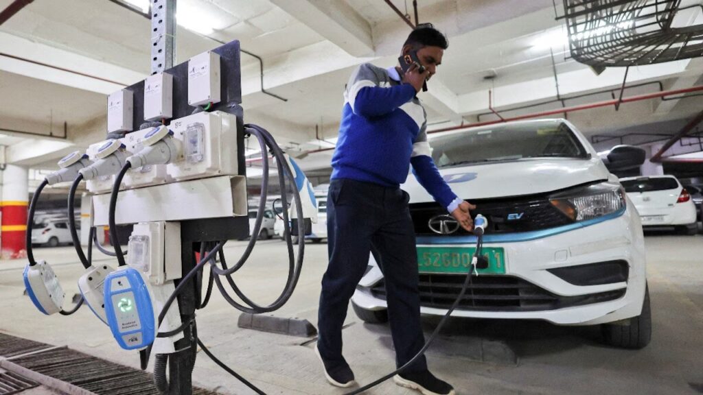 Govt Launches EV Manufacturing Scheme Companies May Get 15 Percent Import Duty Cap