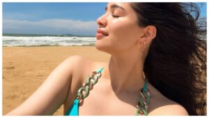 Sara Tendulkar Glamorous New Look Goes Viral on Social Media, See Pictures