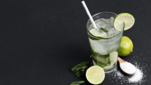 घर पर बनाएं बाजार जैसी शिकंजी – गर्मी में ठंडक का सबसे आसान उपाय