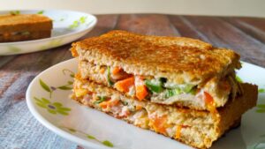 हेल्दी और टेस्टी दही-प्याज सैंडविच – बच्चों के लिए परफेक्ट नाश्ता