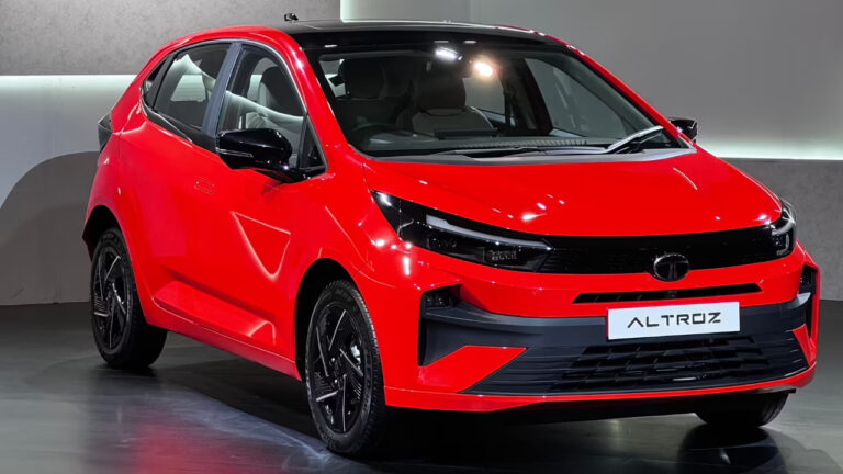 Just ₹6.89 lakh for Tata Altroz Facelift with 6 airbags and sunroof