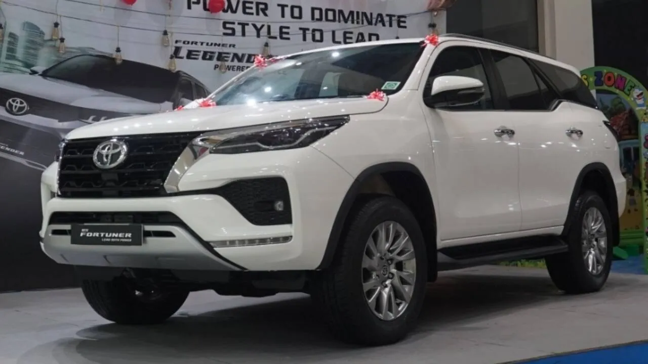 Toyota Fortuner Facelift 2025