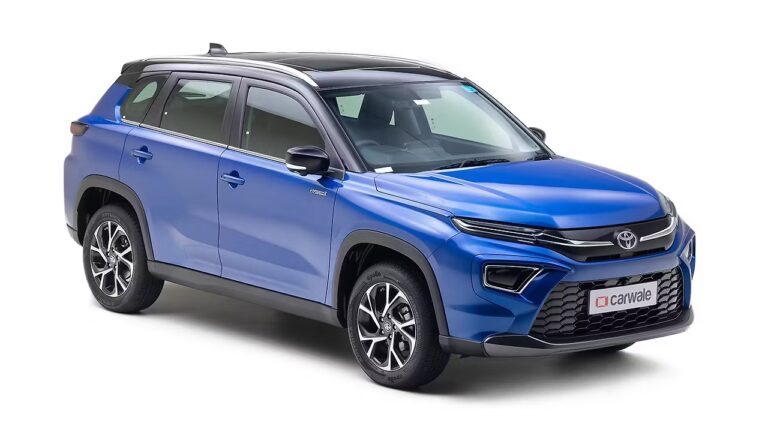 Toyota Hyryder With 27Km Mileage Gets ₹98,100 Off in August Deal