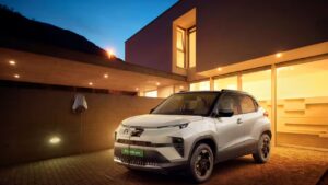 2025 Tata Punch: A Compact SUV with Big Upgrades? (Fact-Checked & Detailed Review)