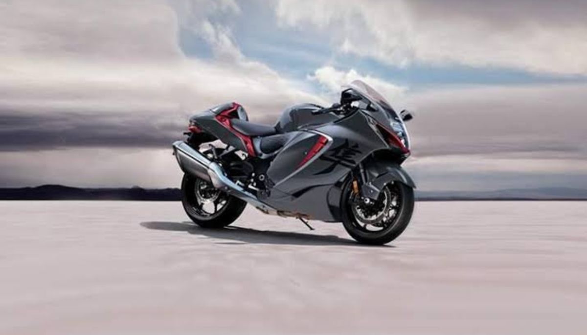 Suzuki Hayabusa 300 : The...
