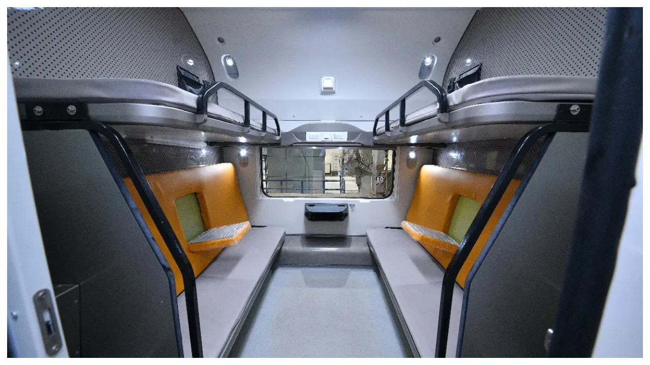 Vande Bharat Sleeper Train