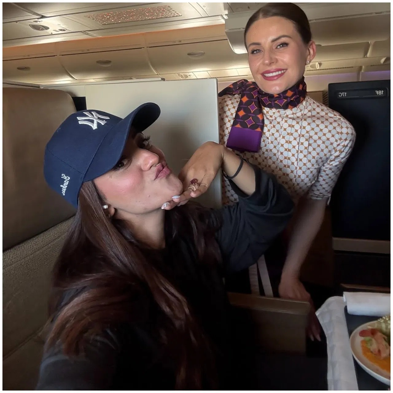 Akshara Singh Hot Look Sets...