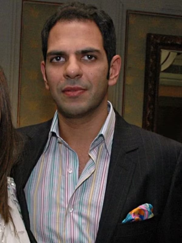 Karisma Kapoor Ex-Husband Sanjay Kapoor...