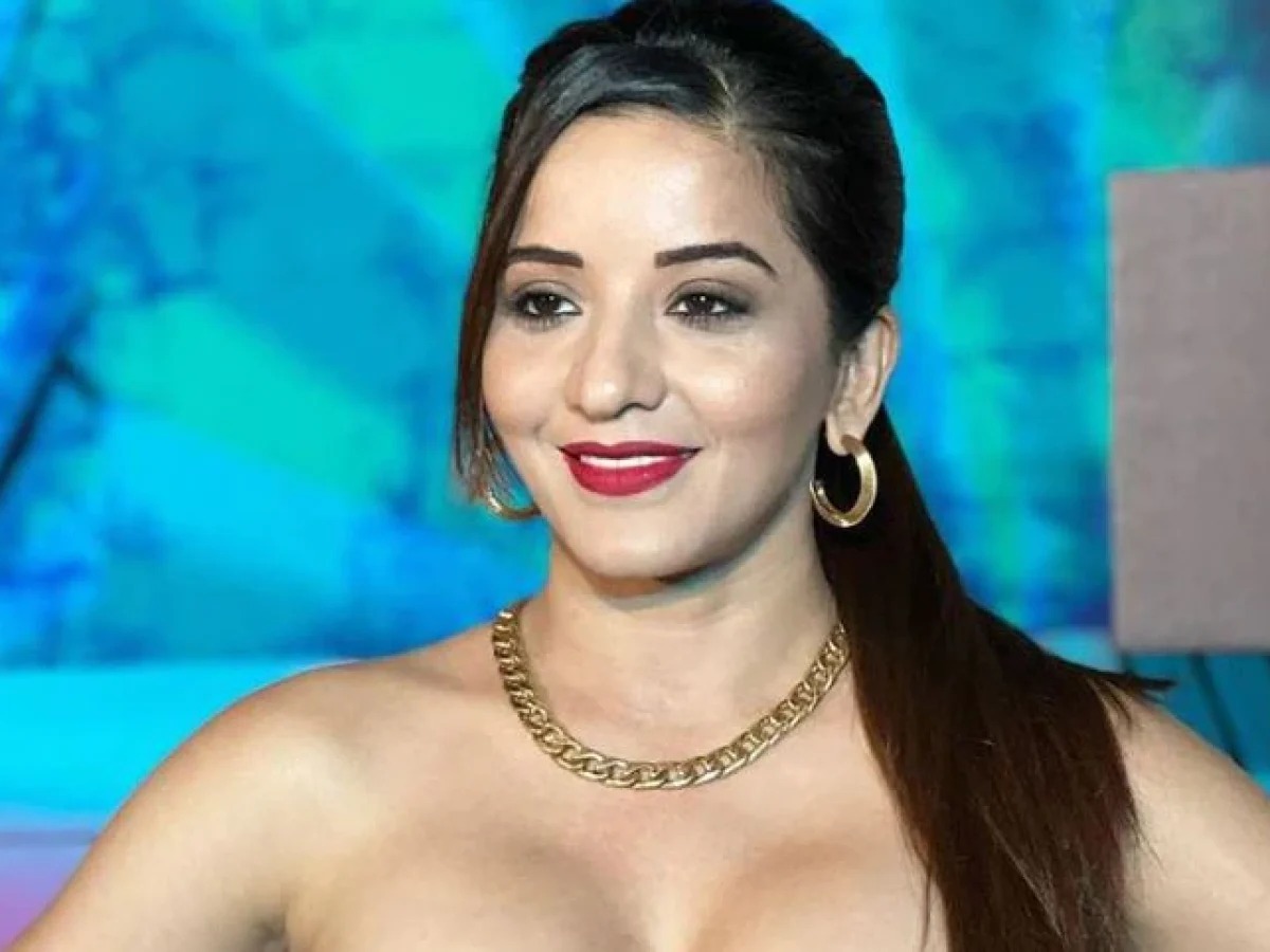 Must-See Bhojpuri Actress Monalisa’s Latest...