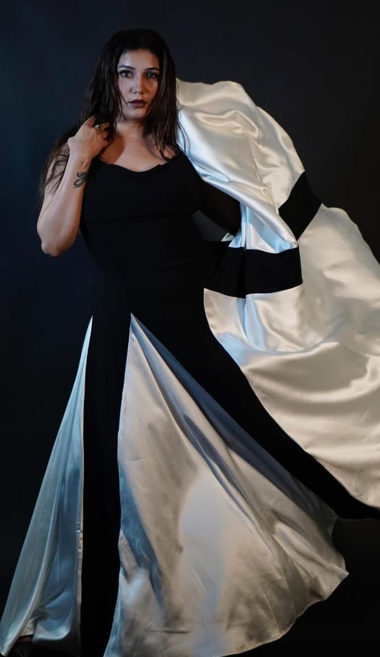 Sapna Choudhary Sets Social Media...