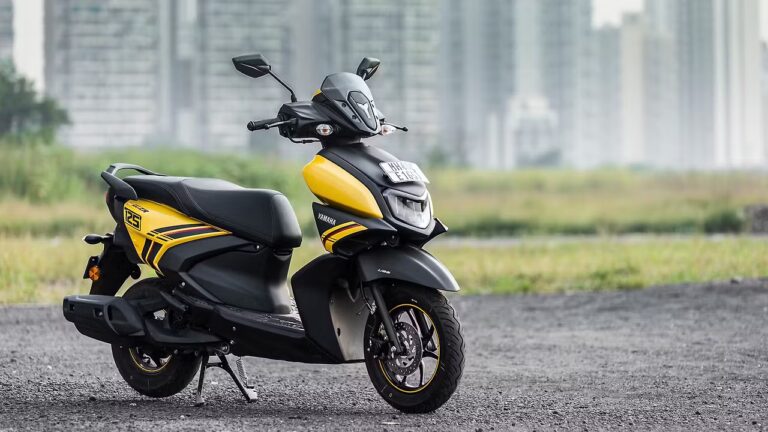 Yamaha RayZR breaks sales record in May with Rs.86,340 price, FZ and R15 see drop