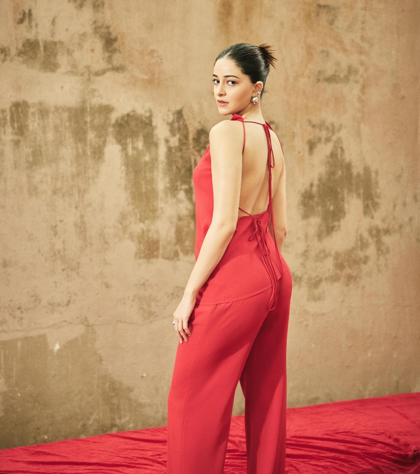 Ananyapanday 1733326573 3515720575384125309 270440636