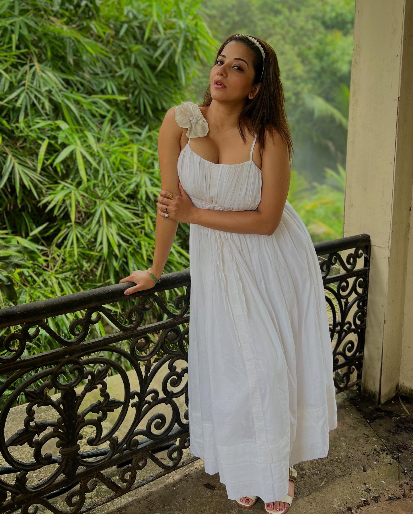 Monalisa Latest Photos – Bhojpuri...