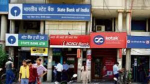 Top 10 Banks Offering Up to 8% Interest on 1-Year FD — Check Full List