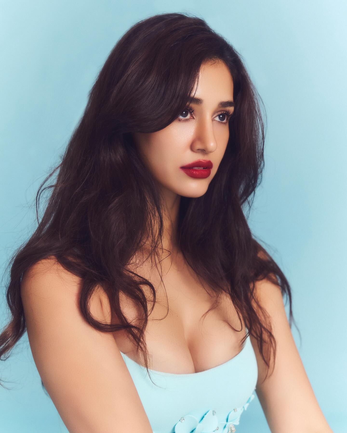 Disha Patani Latest Sizzling Photoshoot...