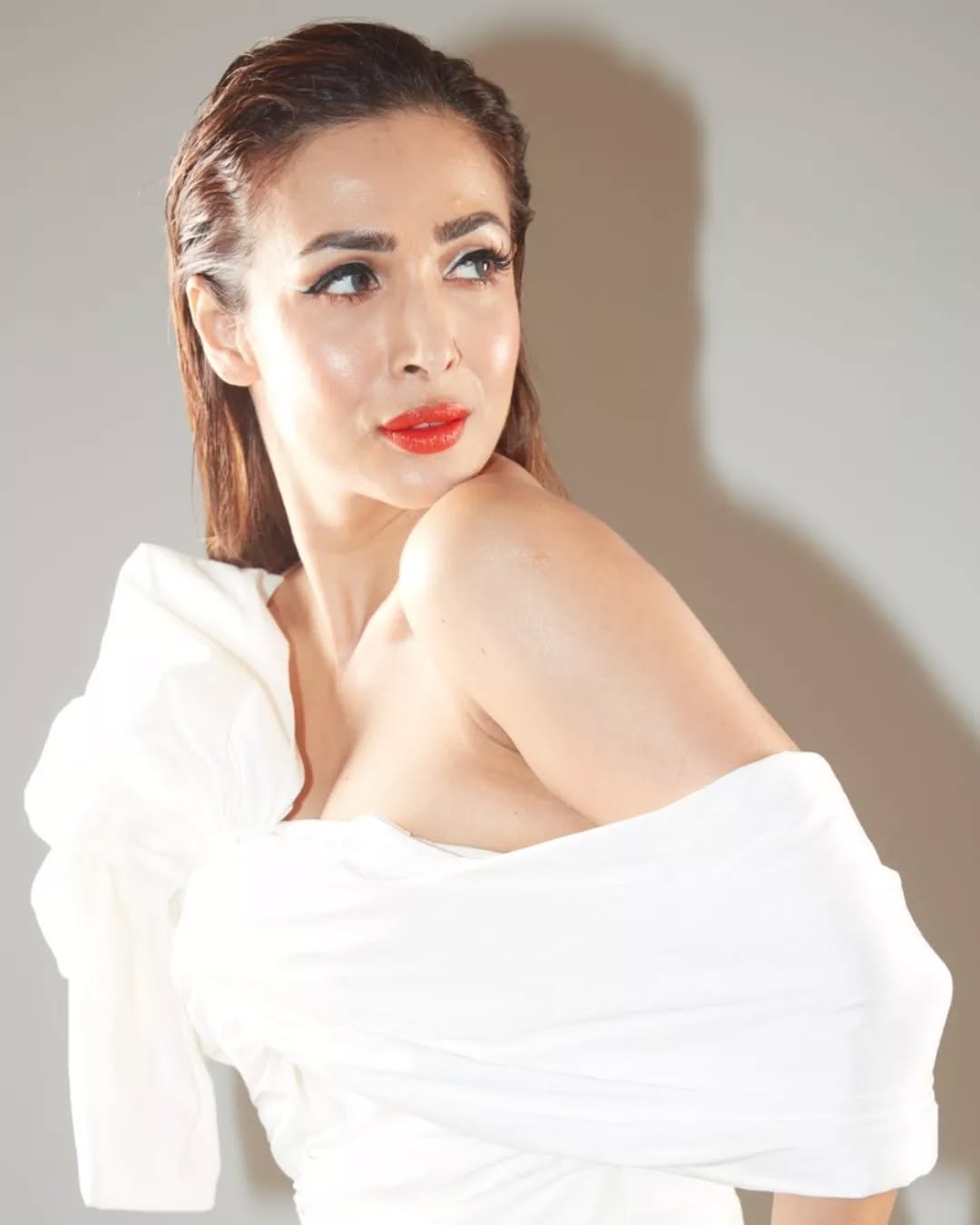 Malaika Arora Reveals Bedroom Secrets...