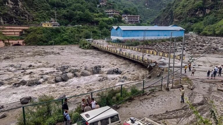 Himachal Cloudburst Tragedy Update: Himachal Pradesh Hit by 4 Cloudbursts- 2 Dead, 20 Swept Away in Floods