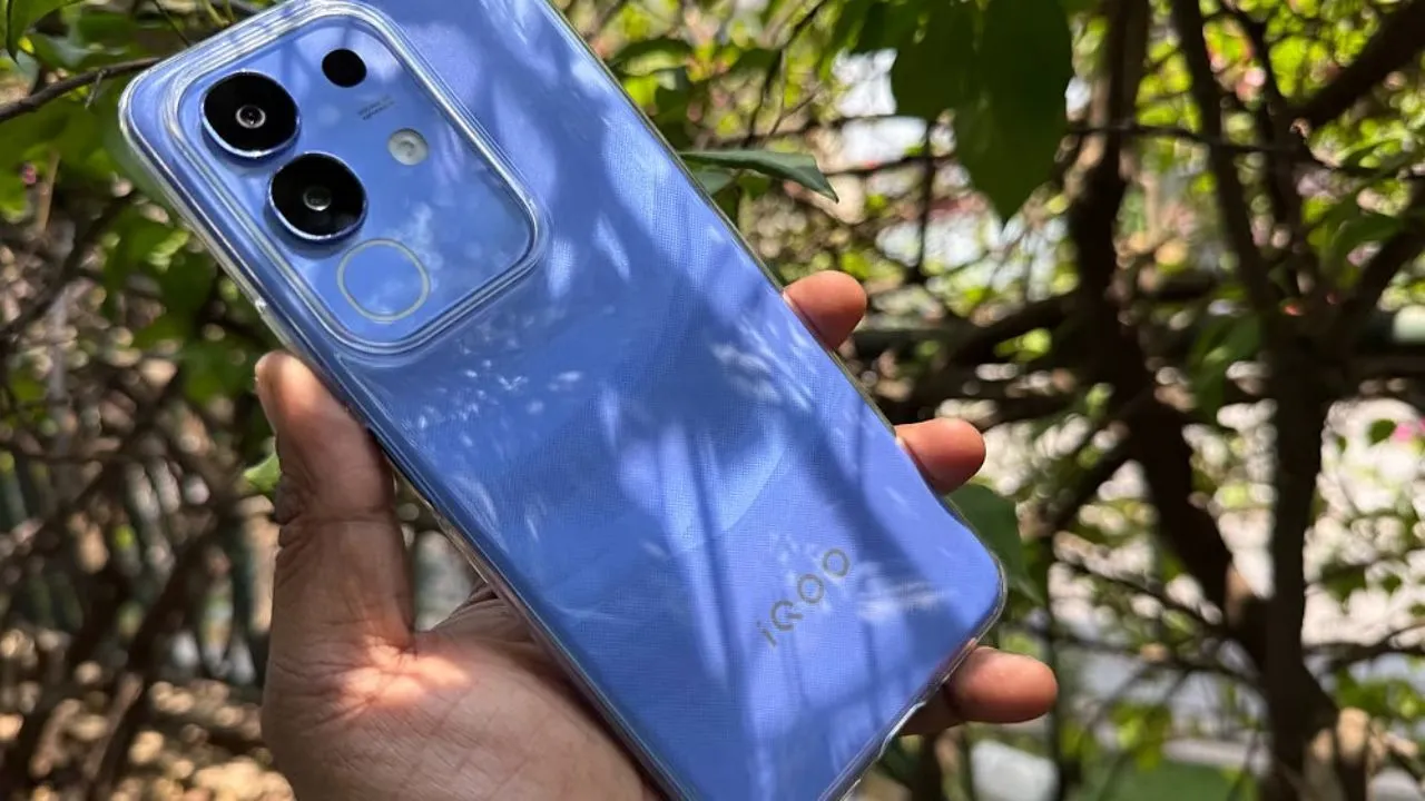 iQOO Z10x 5G (2)