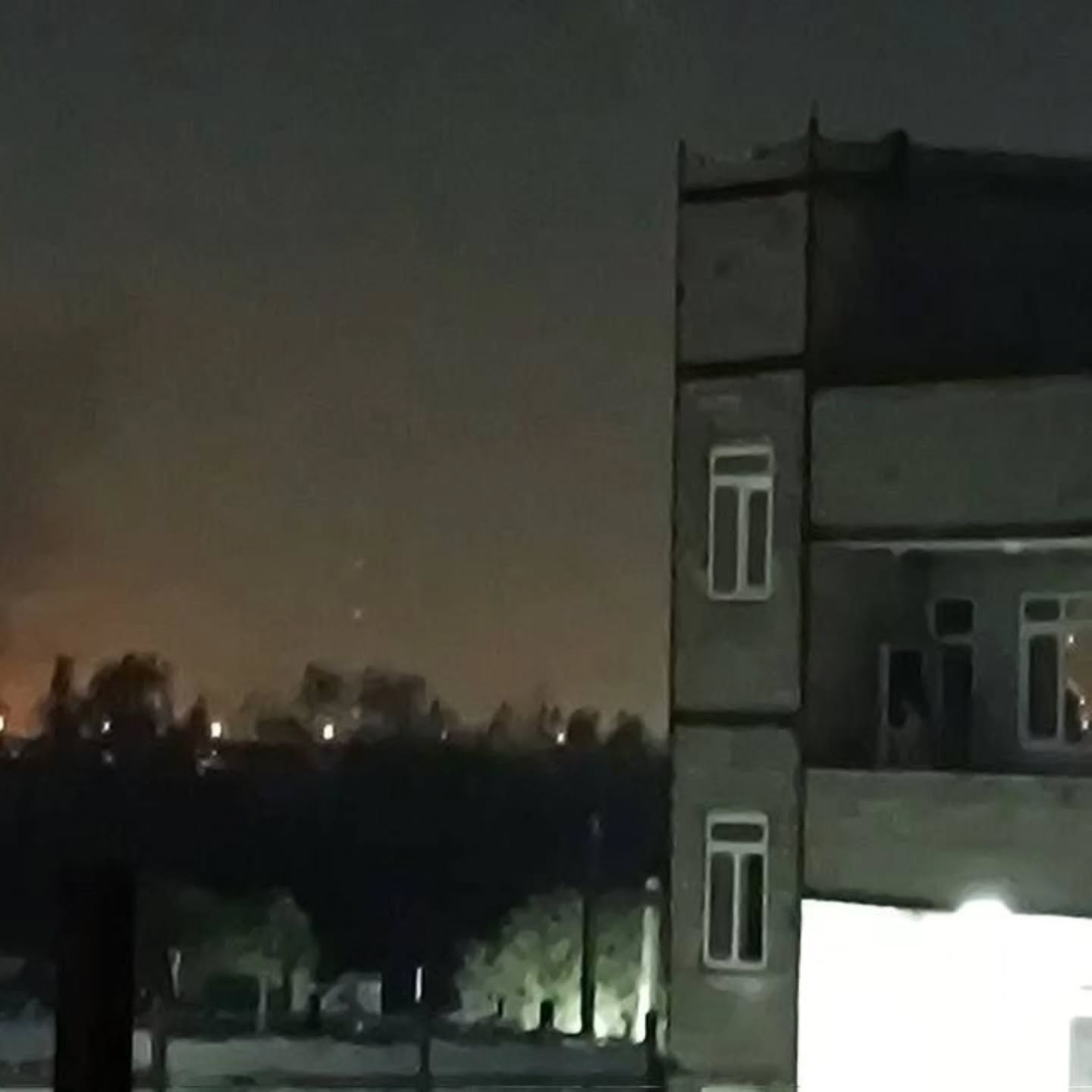 Iran Launches 100 Drone Attack...