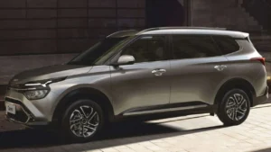 Book This 7-Seater EV Now for ₹25,000 Only Range Up to 490Km on Full Charge