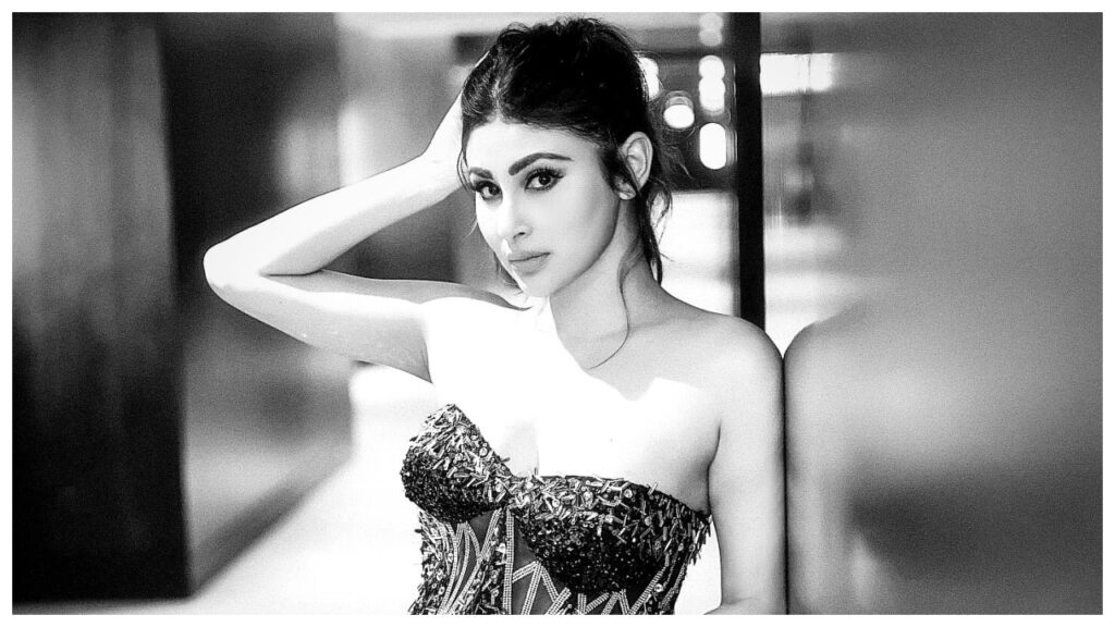 Mouni Roy Glamorous New Look – Actress Flaunt curvy body in Off-Shoulder Black Gown