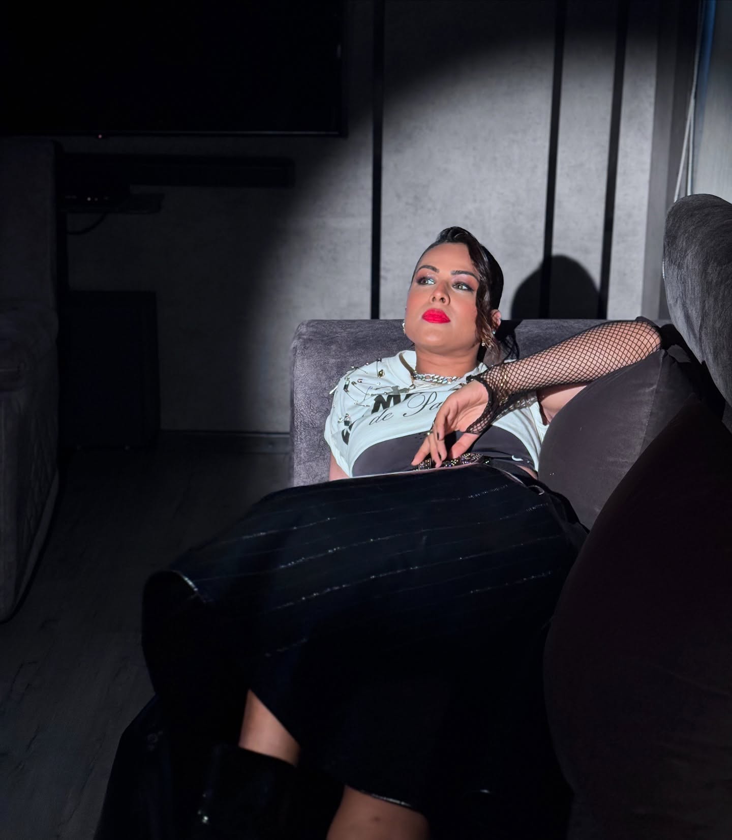 Nia Sharma Glamorous Look –...