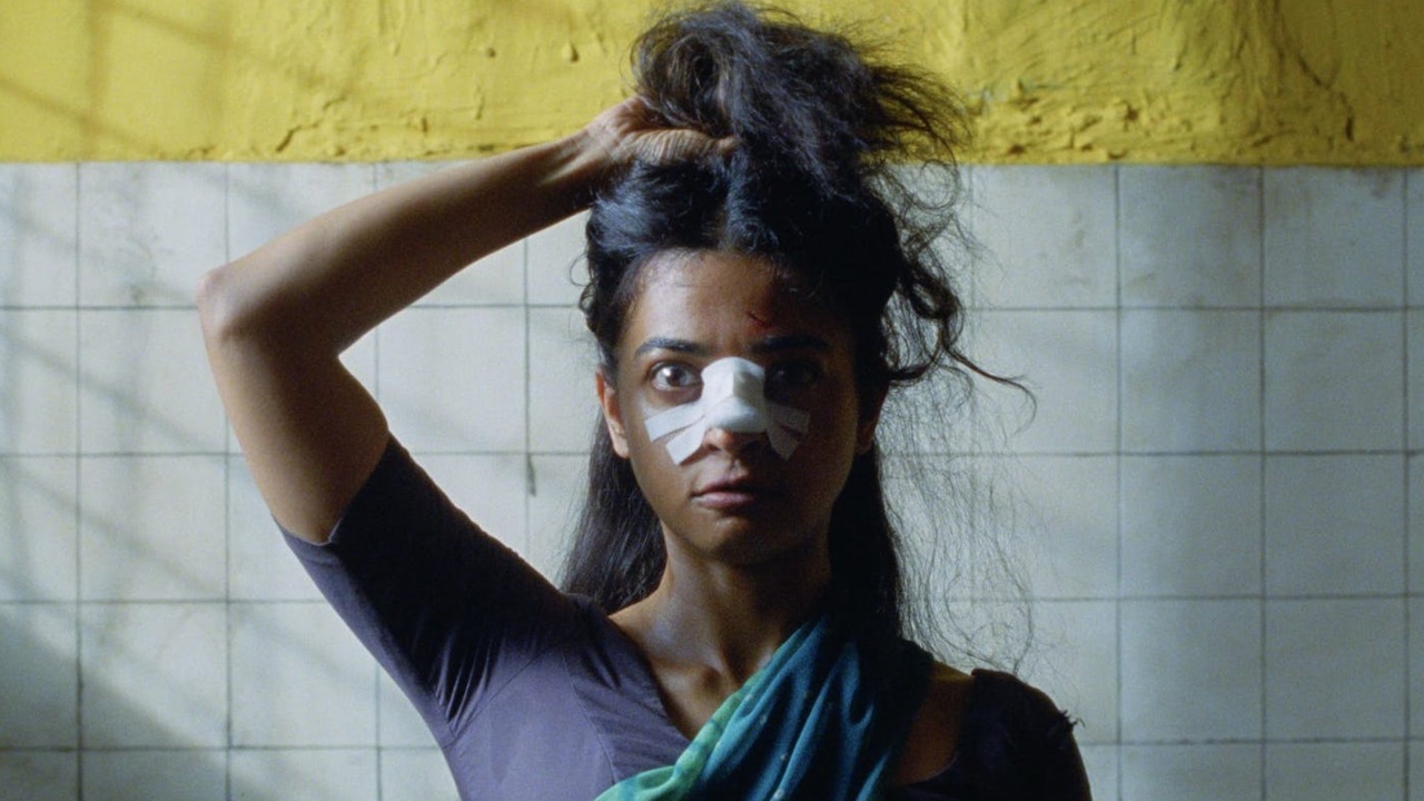 Must-Watch! Radhika Apte’s Creepy