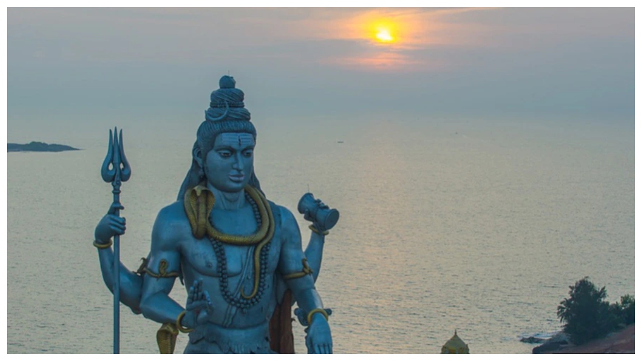 Sawan 2025 – First Monday...