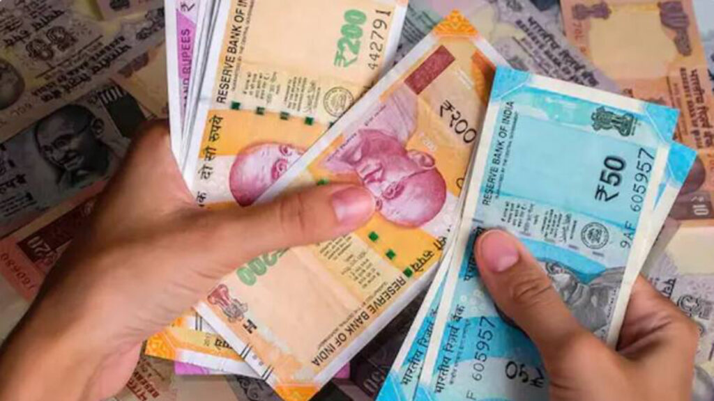 PPF, SSY जैसी सेविंग स्कीम को लेकर बड़ी खबर! 30 जून से सरकार कर देगी ये बड़ा बदलाव