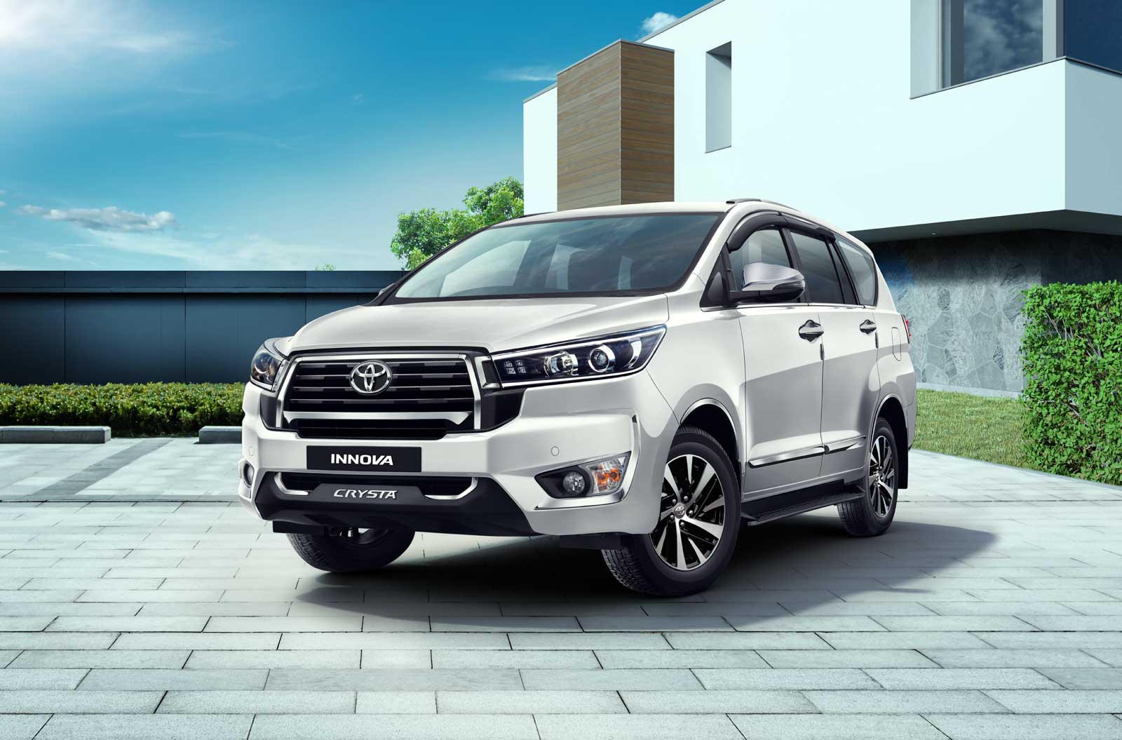 Toyota Innova Crysta 2025: What...
