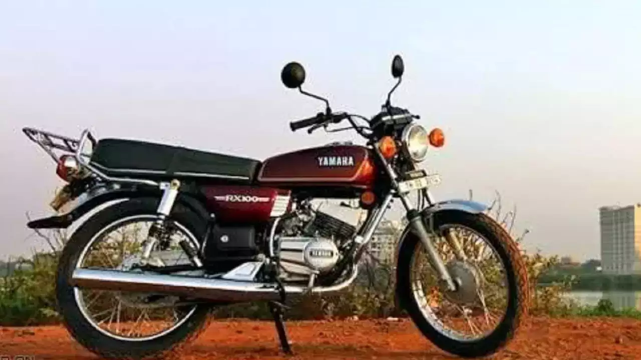 Rs.1 Lakh Worth of Retro...