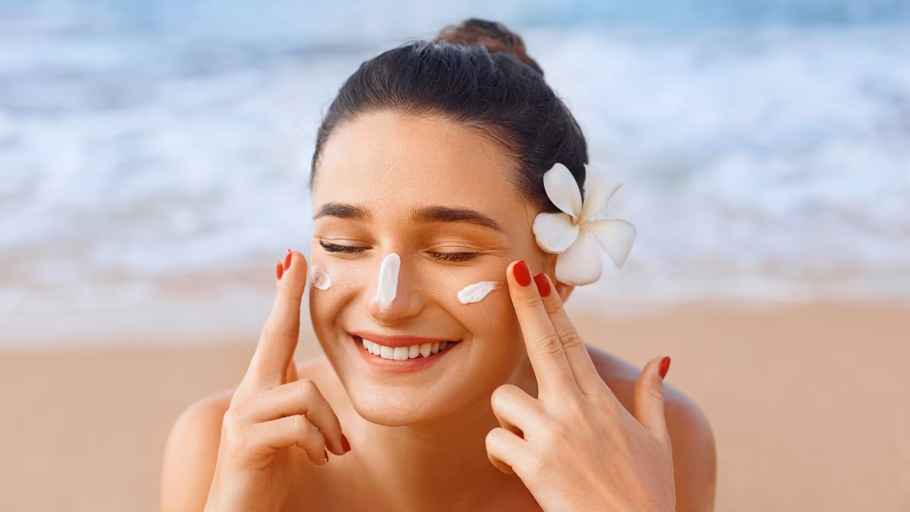 Monsoon Skin Care Tips 2025:...