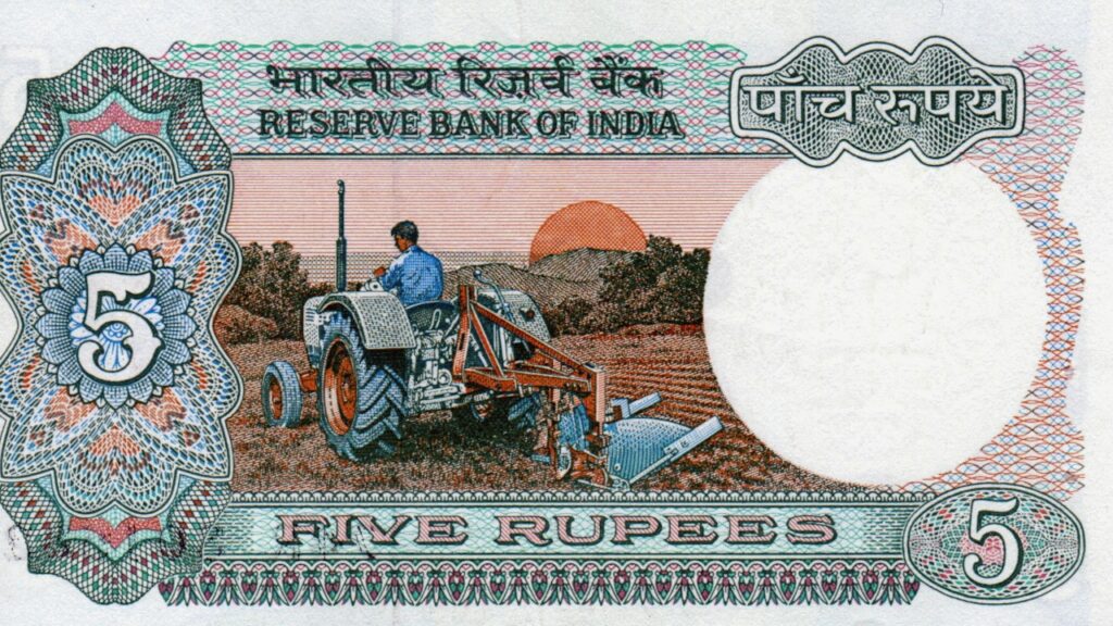 Got an Old ₹5 Tractor Note? You Can Sell It Online for ₹4-5 Lakh – Check If Yours Is Valuable