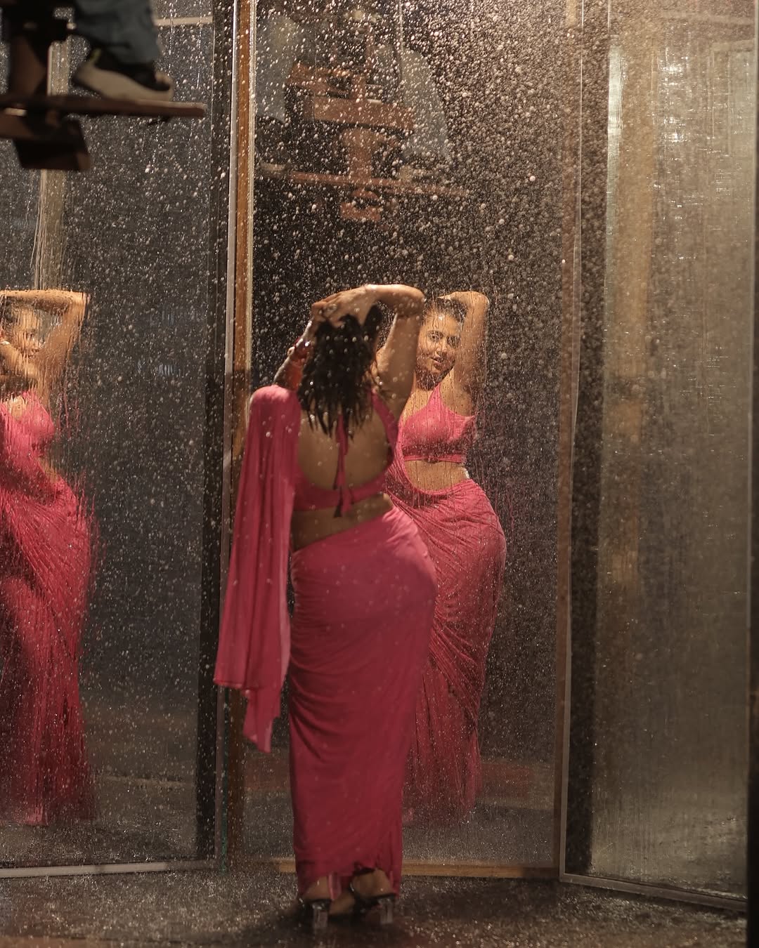 Anjali Arora Top 7 Glam...