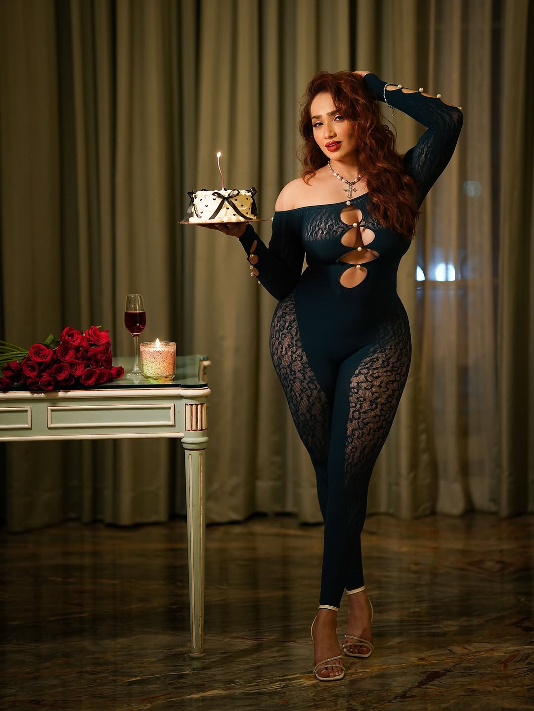 Aditi Mistry Hot Look In...