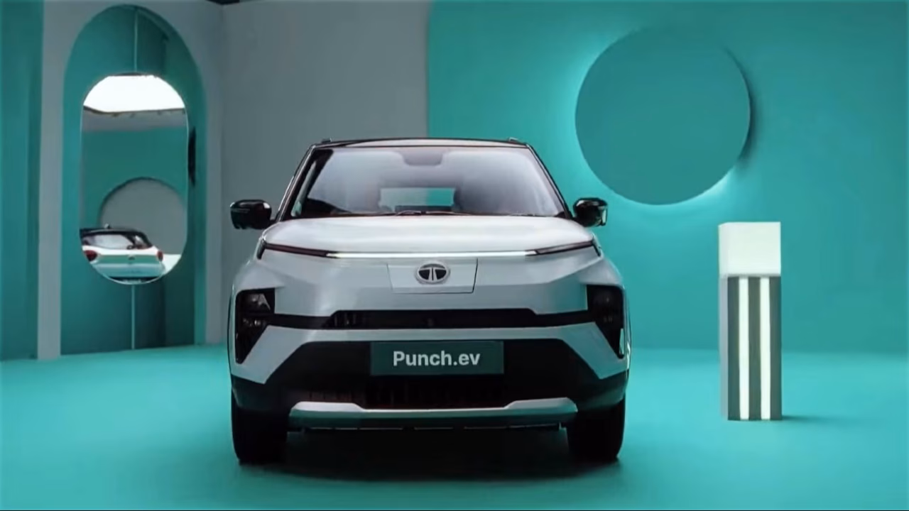 Tata Punch EV 2025: A...