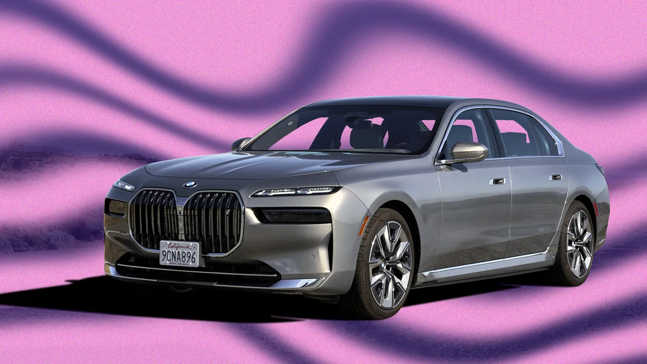 BMW i7 2025 भारत में...