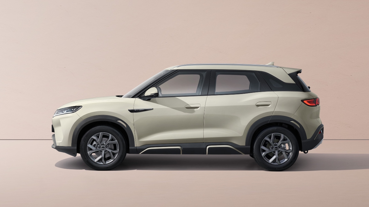 BYD Atto 2 electric SUV