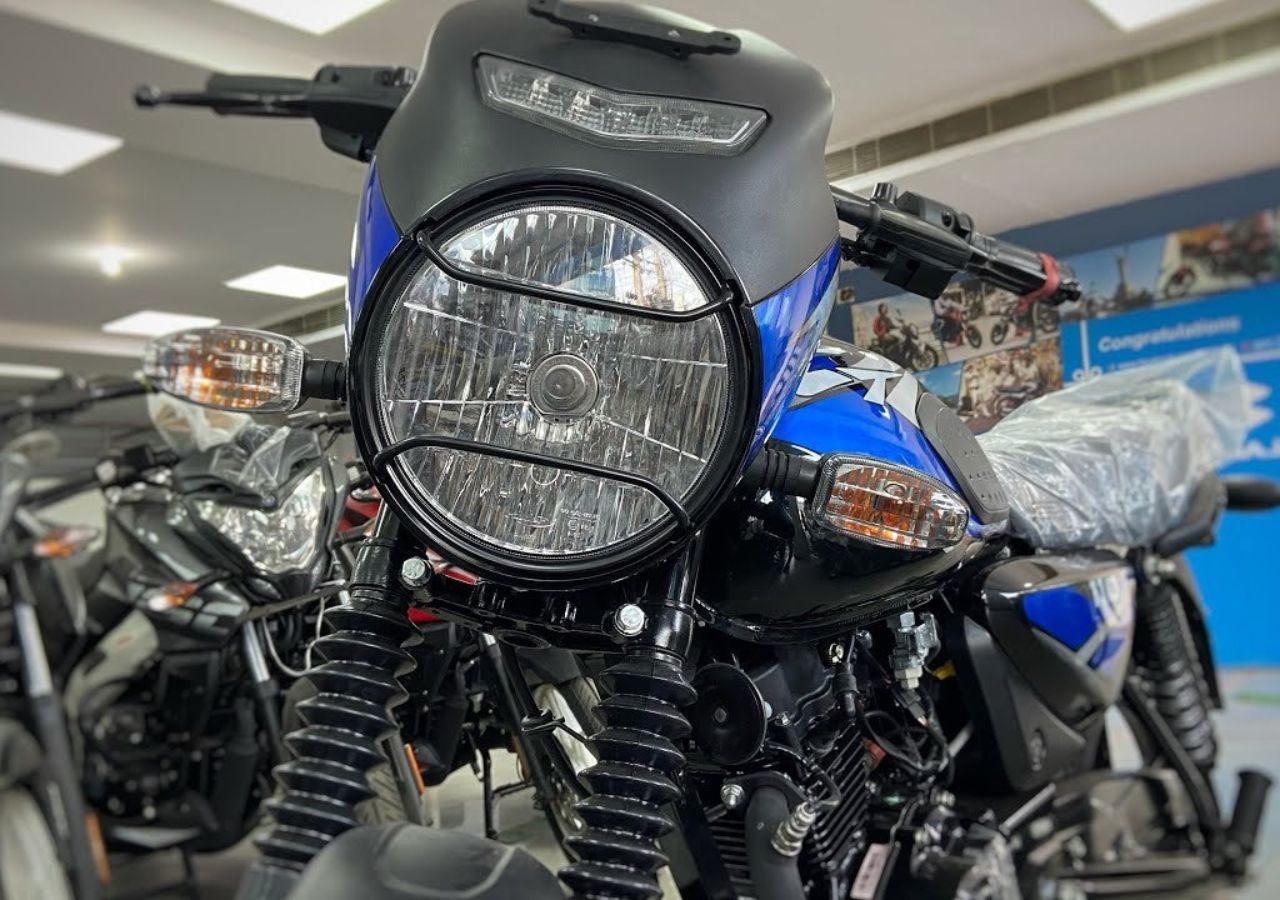 Bajaj CT 110X Review (2025):...