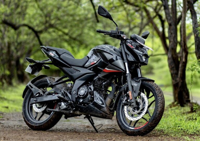 Bajaj Pulsar N160 2025 Review: Budget Bike with Premium Features?