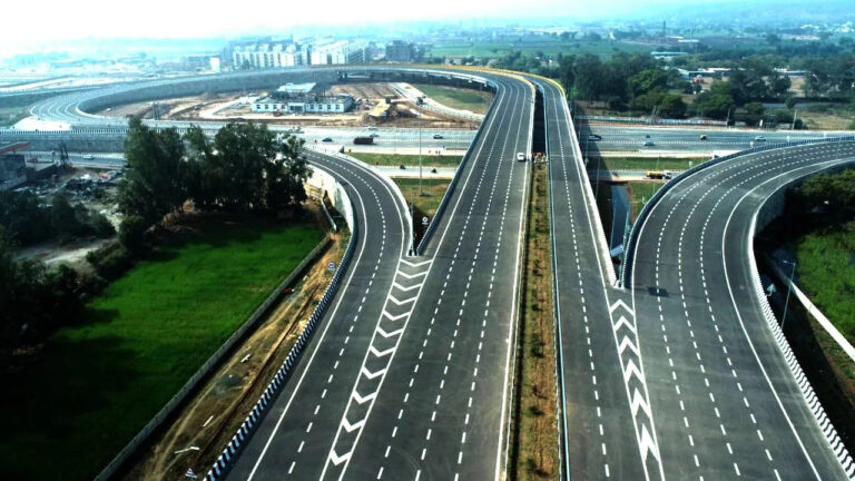 Delhi-Mumbai Expressway