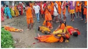 Deoghar Bus Accident – Inside photo of Heartbreaking Accident, 6 Dead & 20 Injured