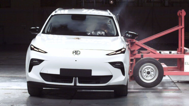 EV Safety Ratings vs Real-World Crash Performance – What Should You Trust More in 2025?