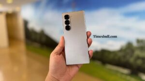 Galaxy Z Fold 6 Gets Massive Price Cut in India: Is It a Smarter Buy Than Fold 7?