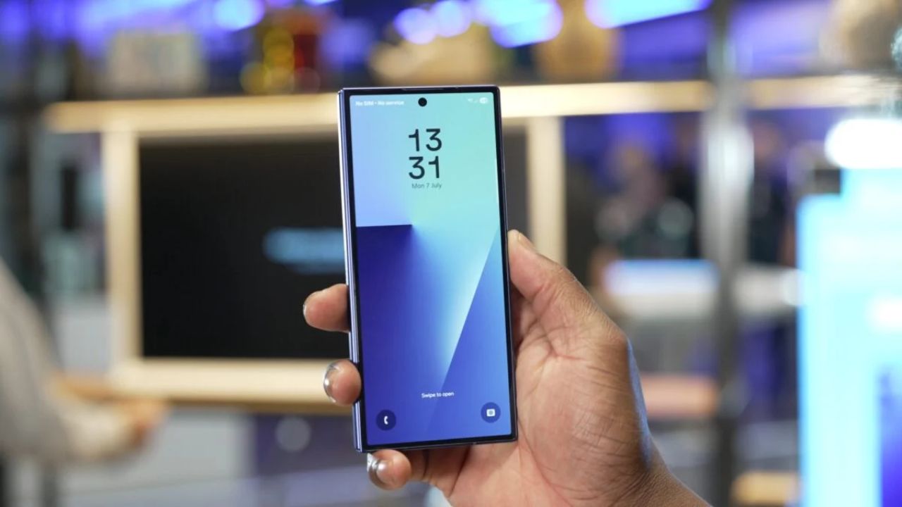 Galaxy Z Fold7’s (1)
