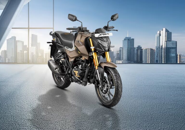 Buying Hero Xtreme 160R 4V 2025? Know Mileage, Power, Design & Launch Updates