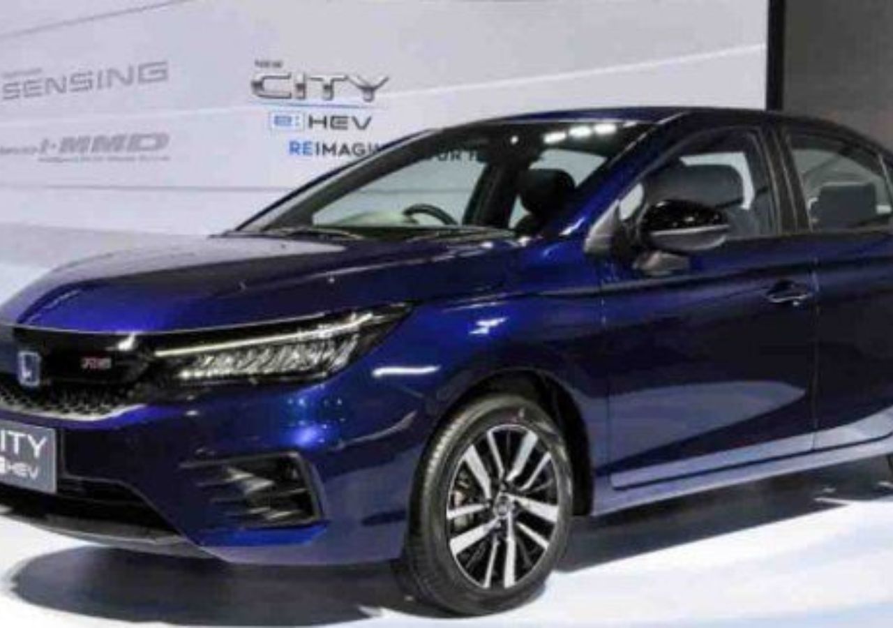 Honda City Hybrid Review: Premium...